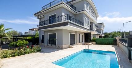 Villas in a complex in Belek ready to move