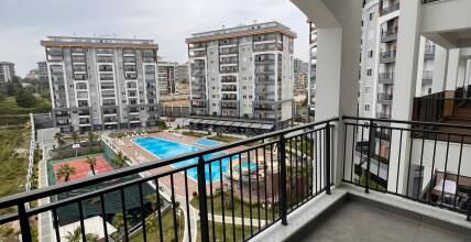 1+1 Apartment in an Exclusive Complex with Beach Transfer