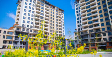 Apartments in a complex with infrastructure in Istanbul