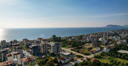 High-quality houses 200 meters from the beach in Alanya