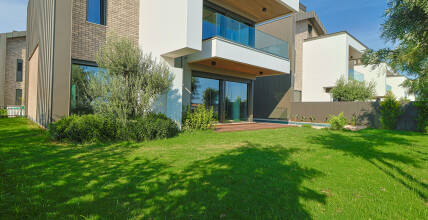 Villa in a complex in the Dosemealti area, Antalya