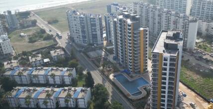 Beachside apartments in Mersin