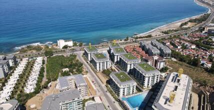 Kargicak, Alanya — Apartments with Sea and Mountain Views in a First-Line Complex